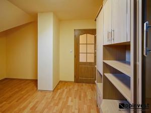Pronájem rodinného domu, Úvaly, 200 m2