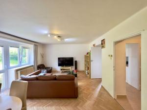 Pronájem bytu 2+1, Praha - Košíře, Na Šmukýřce, 60 m2