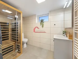 Prodej rodinného domu, Klentnice, 201 m2