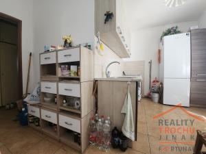 Prodej bytu 3+1, Hradec Králové, třída SNP, 74 m2