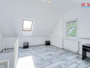 Prodej rodinného domu, Karlovy Vary, Boční, 104 m2