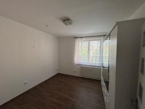Pronájem bytu 3+1, Týn nad Vltavou, Hlinecká, 72 m2