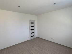 Prodej bytu 2+1, Horní Slavkov, Dlouhá, 49 m2