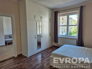 Prodej bytu 2+kk, Praha - Nusle, U Svépomoci, 52 m2