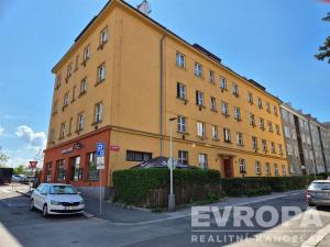 Prodej bytu 2+kk, Praha - Nusle, U Svépomoci, 52 m2