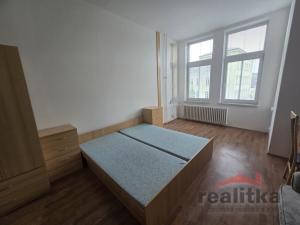 Pronájem bytu 1+kk, Opava - Předměstí, Olbrichova, 30 m2