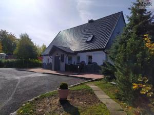 Prodej komerční nemovitosti, Nová Ves v Horách - Mníšek, 284 m2