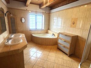 Prodej rodinného domu, Příbor, Lesní, 200 m2