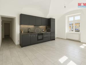 Prodej činžovního domu, Lochovice, 409 m2