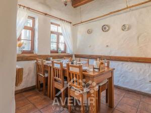 Prodej restaurace, Ratíškovice, Baráky, 632 m2