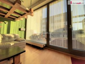 Pronájem bytu 1+kk, Praha - Prosek, Valečovská, 35 m2