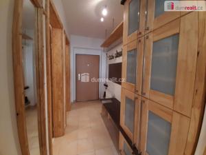 Pronájem bytu 1+kk, Praha - Prosek, Valečovská, 35 m2