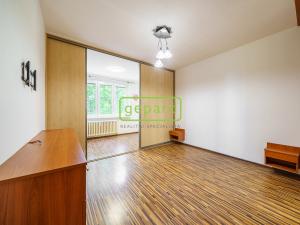 Prodej bytu 2+1, Karlovy Vary, Jahodová, 62 m2
