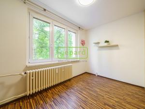 Prodej bytu 2+1, Karlovy Vary, Jahodová, 62 m2