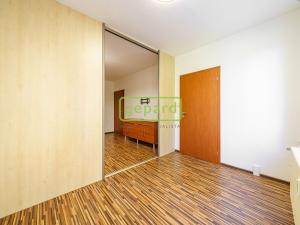 Prodej bytu 2+1, Karlovy Vary, Jahodová, 62 m2