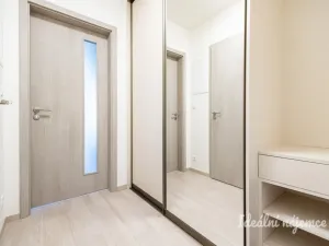 Pronájem bytu 1+kk, Praha - Háje, Výstavní, 32 m2