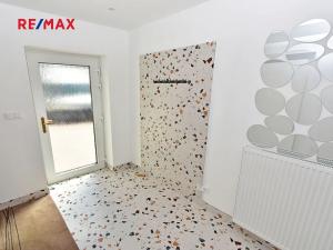 Pronájem kanceláře, Líbeznice, Mělnická, 110 m2