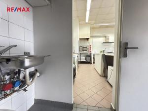 Pronájem restaurace, Praha - Radotín, Horymírovo náměstí, 47 m2