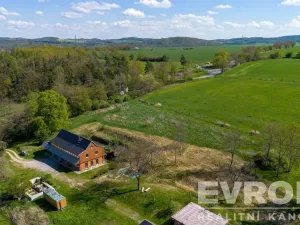 Prodej komerční nemovitosti, Bojanovice - Senešnice, Senešnice, 260 m2