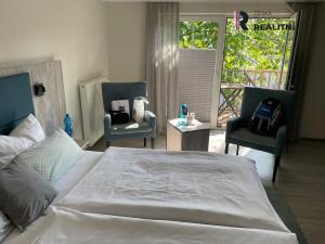 Prodej bytu 2+kk, Karlovy Vary, nábřeží Jana Palacha, 55 m2