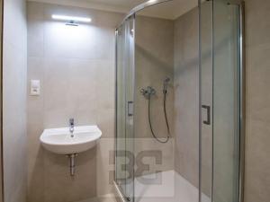 Pronájem bytu 1+kk, Praha - Hloubětín, Poděbradská, 32 m2