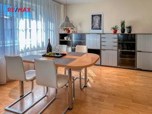 Prodej rodinného domu, Lutín, 330 m2