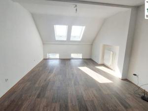 Pronájem bytu 4+1, Cheb, Evropská, 163 m2