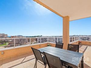 Prodej bytu 4+kk, Villamartín, Španělsko, 96 m2