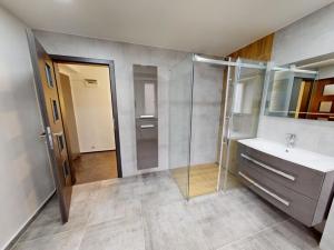 Prodej bytu 2+1, Meziboří, Mírová, 59 m2