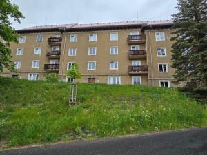 Prodej bytu 2+1, Meziboří, Mírová, 59 m2