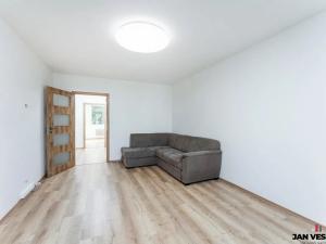 Prodej bytu 3+1, Praha - Chodov, Valentova, 65 m2