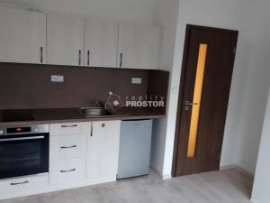 Pronájem bytu 1+kk, Ústí nad Labem - Severní Terasa, Ladova, 21 m2