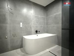 Prodej bytu 3+kk, Praha - Karlín, Pernerova, 98 m2