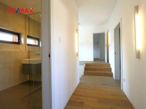 Prodej rodinného domu, Vrané nad Vltavou, Modřínová, 170 m2