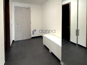 Pronájem bytu 2+kk, Praha - Hloubětín, Poděbradská, 60 m2