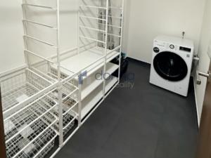 Pronájem bytu 2+kk, Praha - Hloubětín, Poděbradská, 60 m2