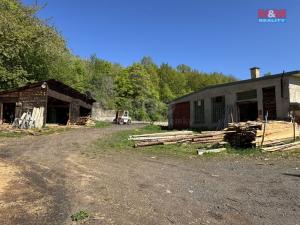 Prodej výrobních prostor, Vroutek - Vrbička, 308 m2