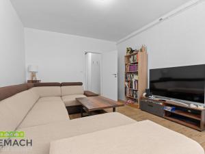 Pronájem bytu 1+1, Uherské Hradiště, Louky, 35 m2
