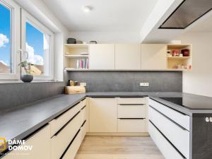 Prodej rodinného domu, Machová, 182 m2