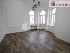 Pronájem bytu 2+1, Mariánské Lázně, Ruská, 74 m2
