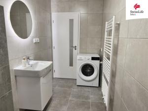 Pronájem bytu 1+kk, Plzeň, Františka Kováříka, 44 m2