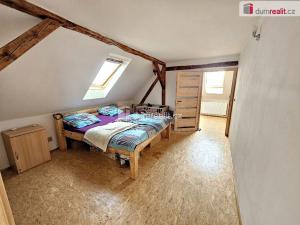 Prodej rodinného domu, Cebiv, 420 m2