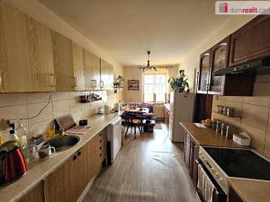 Prodej rodinného domu, Cebiv, 420 m2