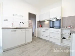 Pronájem bytu 3+1, Brno, Merhautova, 83 m2