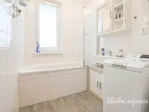 Pronájem bytu 3+1, Brno, Merhautova, 83 m2