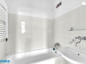 Prodej bytu 2+kk, Štíty, Nákladní, 54 m2