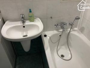Pronájem bytu 2+1, Ostrava - Výškovice, Srbská, 56 m2