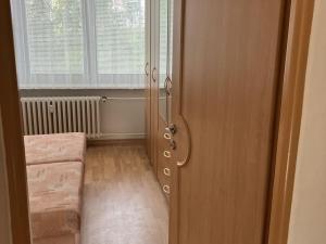 Pronájem bytu 2+1, Ostrava - Výškovice, Srbská, 56 m2