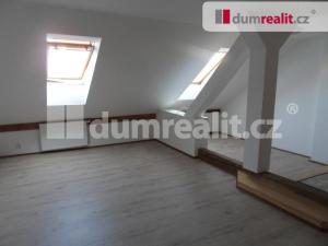 Pronájem bytu 2+kk, Praha - Smíchov, Jindřicha Plachty, 60 m2