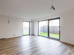 Prodej rodinného domu, Praha - Kolovraty, Devětsilová, 105 m2